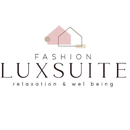 Lux Suite Taranto Eksteriør billede