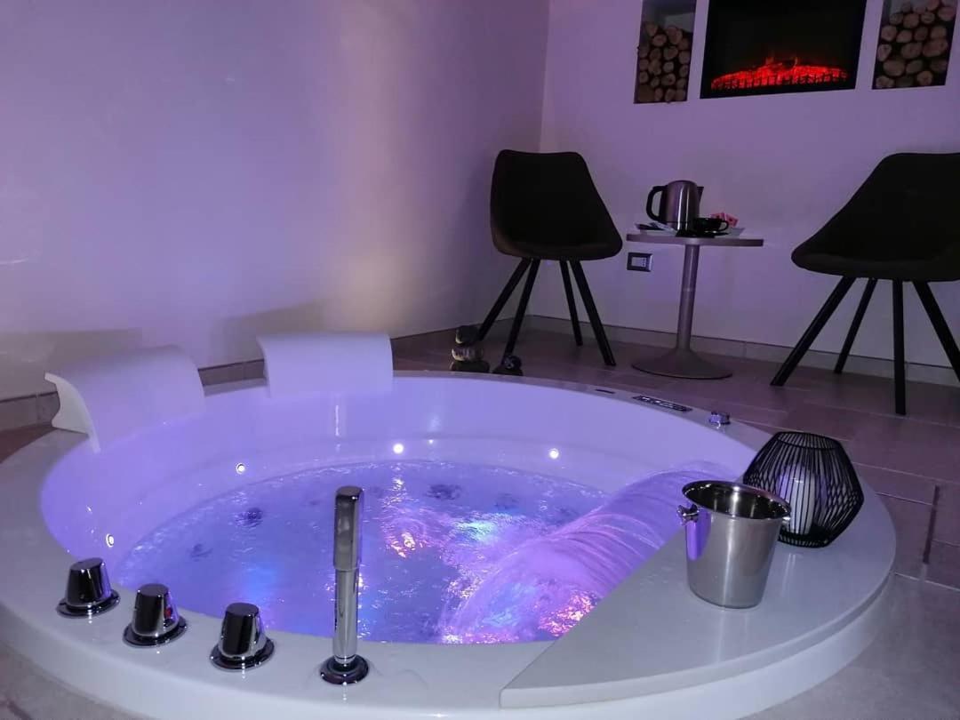 Lux Suite Taranto Eksteriør billede