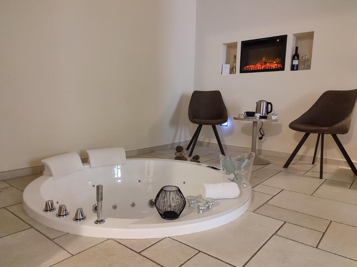 Lux Suite Taranto Eksteriør billede